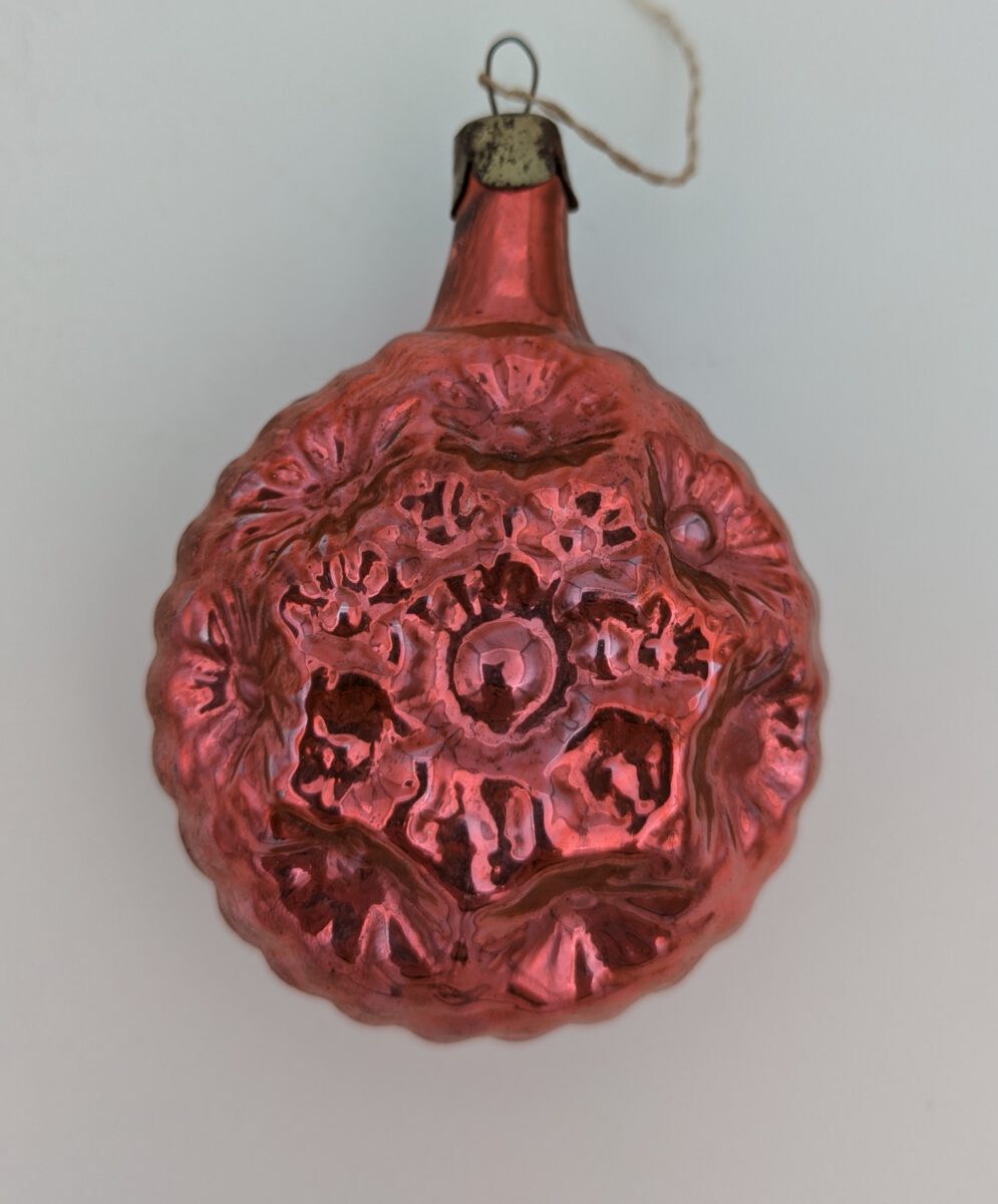 Muzeul Cahul, Medalion cu fulgi de nea