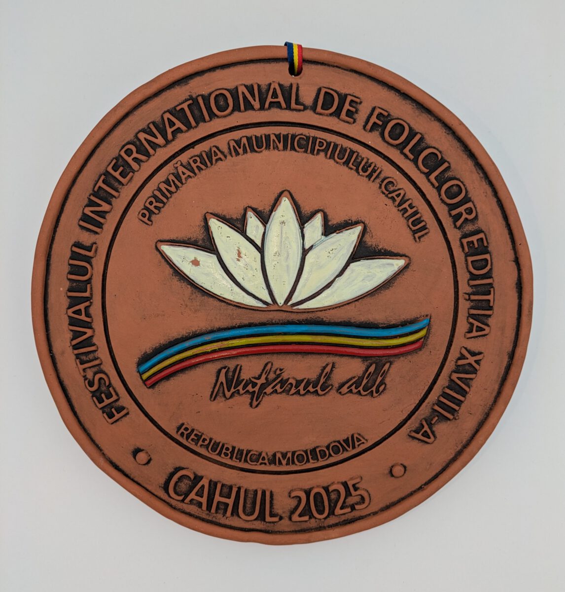 Galerie Trofeul Festivalului International de Folclor ”Nufărul alb. Ediția a XVIII-a”